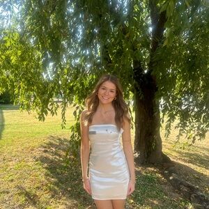 Princess Polly strapless dress